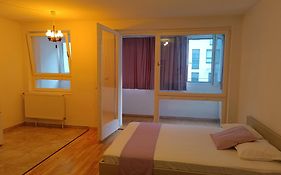 Vienna-Apartment Studio
